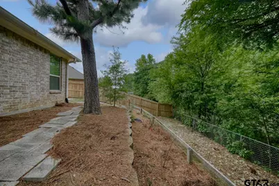 205 Heritage Ct, Lindale, TX 75771 - Photo 45