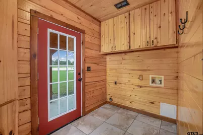 21184 County Road 2162, Troup, TX 75789 - Photo 9