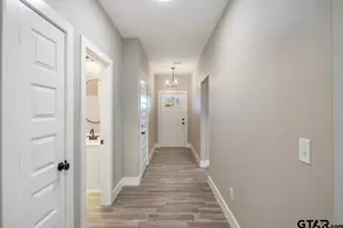 16226 Crossing Cir, Lindale, TX 75771 - Photo 45