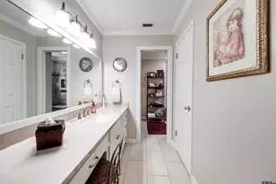 2405 Bentwood Dr, Palestine, TX 75803 - Photo 23