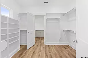 17300 Woodcrest Cir, Lindale, TX 75771 - Photo 17