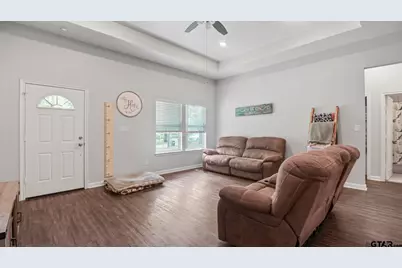 516 W Front, Mineola, TX 75773 - Photo 9