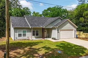 516 W Front, Mineola, TX 75773 - Photo 1