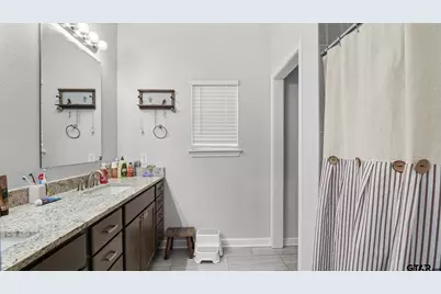 516 W Front, Mineola, TX 75773 - Photo 19