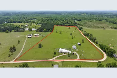 219 W Twin Creeks Trl, Troup, TX 75789 - Photo 1