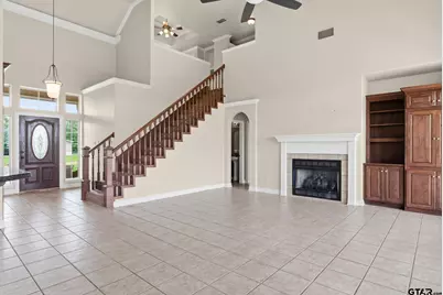 219 W Twin Creeks Trl, Troup, TX 75789 - Photo 5