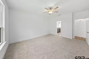 7042 Cottage Sq, Tyler, TX 75703 - Photo 19