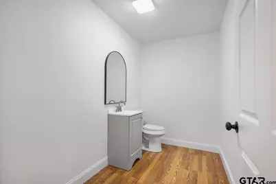 927 S SE Loop 323, Tyler, TX 75702 - Photo 17