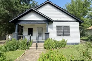 1308 N Whitten Ave, Tyler, TX 75702 - Photo 1