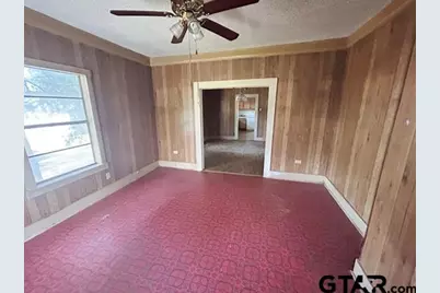 1308 N Whitten Ave, Tyler, TX 75702 - Photo 5