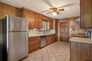 17198 Lakeview Dr, Flint, TX 75762 - Photo 13