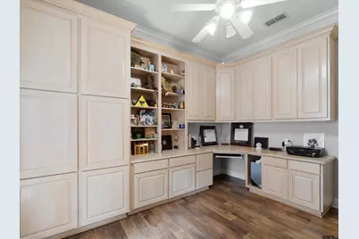 1103 Marigold, Longview, TX 75604 - Photo 17