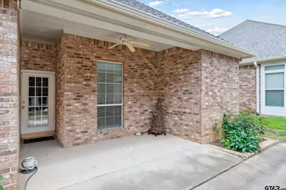 2426 Homestead Lane, Tyler, TX 75701 - Photo 9