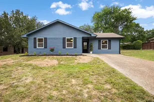 329 Lone Star Ln, Hideaway, TX 75771 - Photo 3