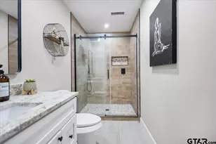329 Lone Star Ln, Hideaway, TX 75771 - Photo 13
