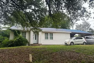 214 Stafford Hl, Pittsburg, TX 75686 - Photo 1