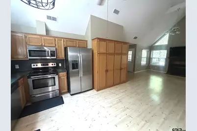 2055 Valleywood Trail, Holly Lake Ranch, TX 75765 - Photo 7