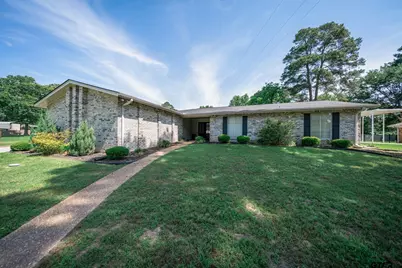 317 E Robinwood, White Oak, TX 75693 - Photo 3