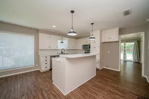 317 E Robinwood, White Oak, TX 75693 - Photo 17