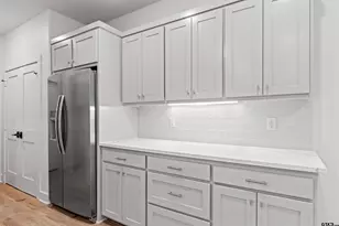 6858 Lazy Vale Ct, Tyler, TX 75703 - Photo 7