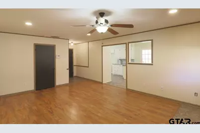 700 David Dr, Tyler, TX 75703 - Photo 9