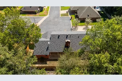 303 Canterbury Ct, Tyler, TX 75703 - Photo 7