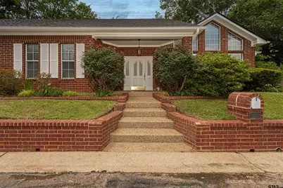 303 Canterbury Ct, Tyler, TX 75703 - Photo 3
