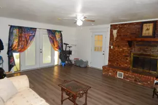 101 Ln Dr, Gladewater, TX 75647 - Photo 9
