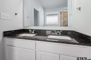 7063 Cottage Sq, Tyler, TX 75703 - Photo 21