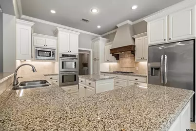 6446 Rochester Way, Tyler, TX 75703 - Photo 11