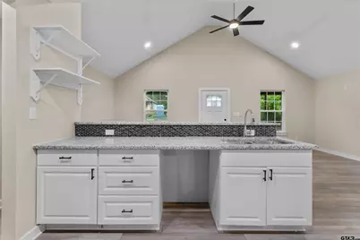22789 Creekwood Dr, Flint, TX 75762 - Photo 11