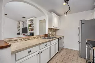 400 South Town, Tyler, TX 75703 - Photo 15
