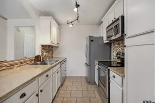400 South Town, Tyler, TX 75703 - Photo 13