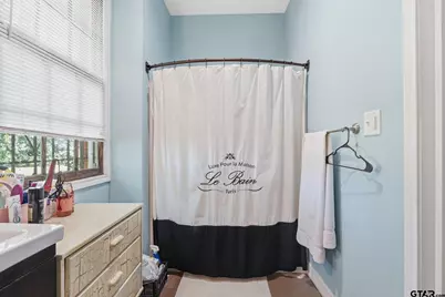 729 W Broad St, Oakwood, TX 75855 - Photo 21