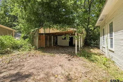 409 S Boyd St, Lindale, TX 75771 - Photo 19