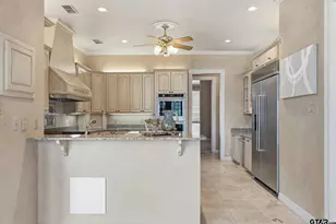 7050 Walden Dr, Tyler, TX 75703 - Photo 13