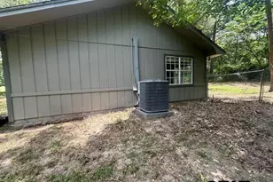 983 Nandena Rd, Gilmer, TX 75644 - Photo 3