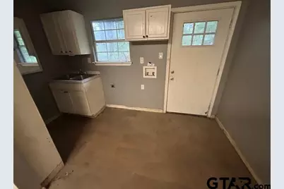 983 Nandena Rd, Gilmer, TX 75644 - Photo 9