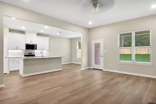 3053 Guinn Farms Rd, Tyler, TX 75707 - Photo 5