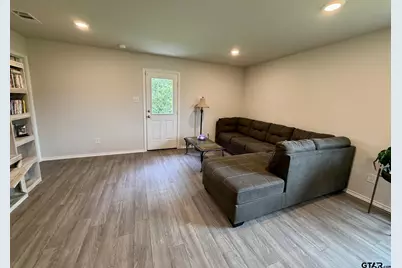 1196 Clover Ct, Chandler, TX 75758 - Photo 7
