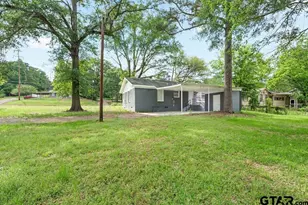 502 N Tyler St, Big Sandy, TX 75755 - Photo 19