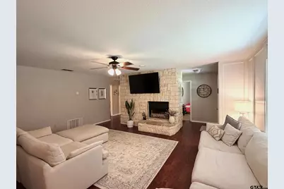 19017 Pinedale Circle, Flint, TX 75762 - Photo 11