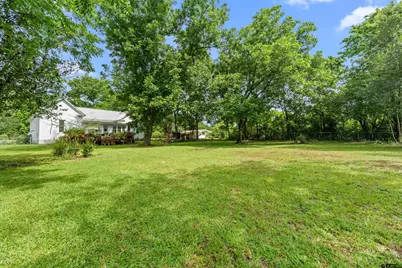529 E Fm 323, Palestine, TX 75801 - Photo 27