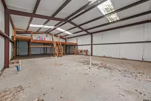 529 E Fm 323, Palestine, TX 75801 - Photo 31