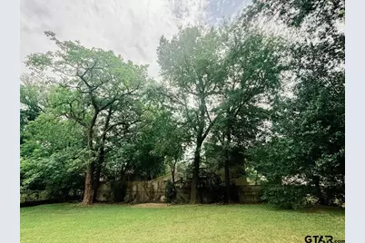 2411 Rodge, Tyler, TX 75701 - Photo 41