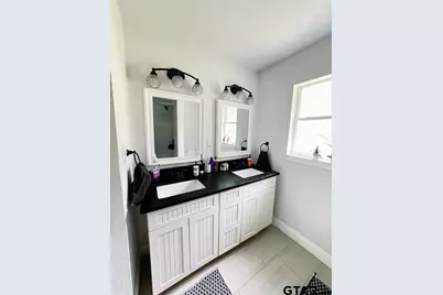 2411 Rodge, Tyler, TX 75701 - Photo 19