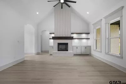 17077 Woodcrest Cir, Lindale, TX 75771 - Photo 5