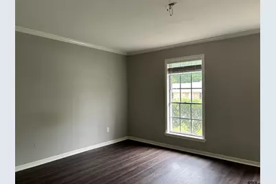 706 Inwood Dr, Palestine, TX 75801 - Photo 19