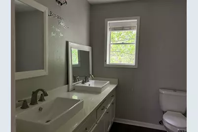 706 Inwood Dr, Palestine, TX 75801 - Photo 11