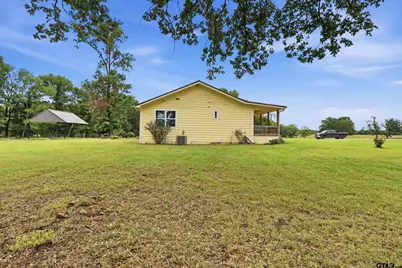 2544 Cr 1412, Bogata, TX 75417 - Photo 5
